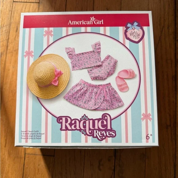 American Girl Raquel Reyes Pink Floral Outfit Set - Picture 1 of 3